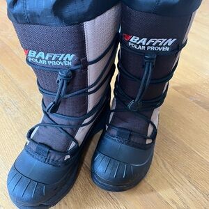 Baffin Women's Black Winter Boots